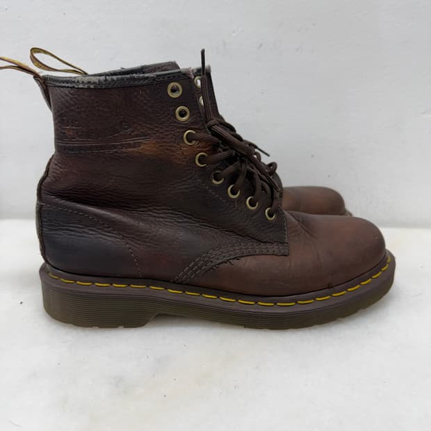 (UK6)닥터마틴 워커부츠8홀 브라운