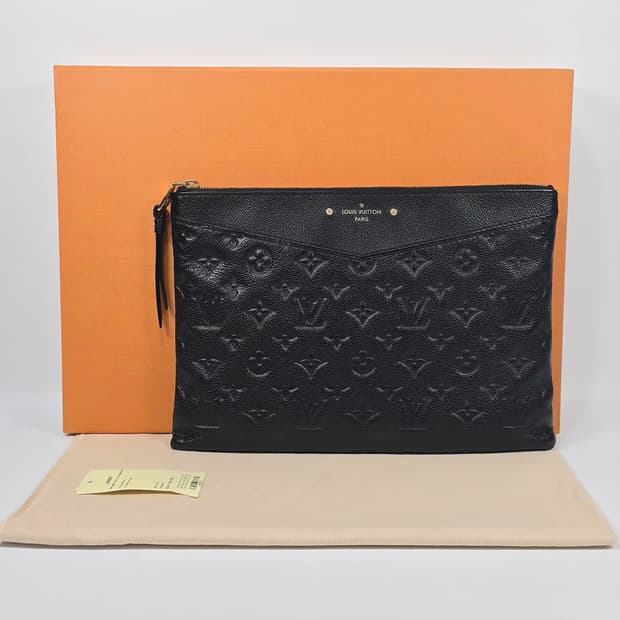 루이비통 앙프렝뜨 데일리 파우치 클러치백 