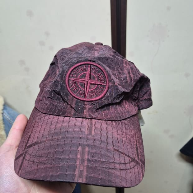 [L]17fw 스톤아일랜드 하우스체크 자카드 레드 빨강 나일론 볼캡 xl