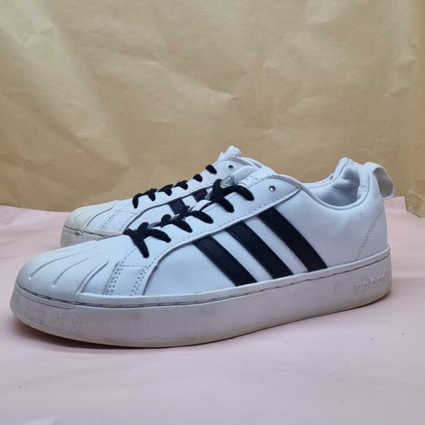 아디다스 그랜드 코트 스니커즈 250