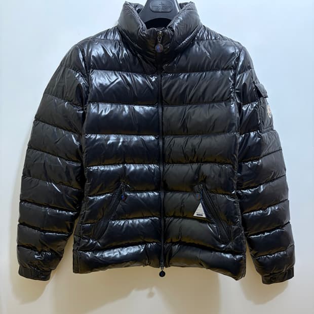 몽클레어 정품 블랙패딩