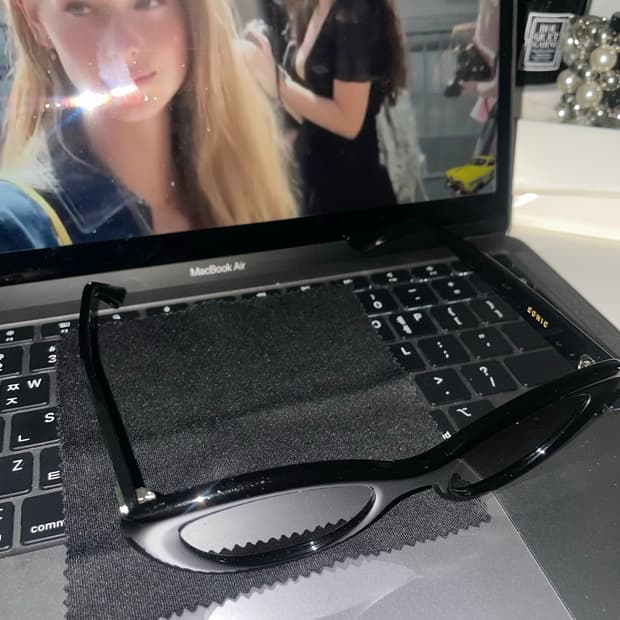 젠틀몬스터 코닉선글라스