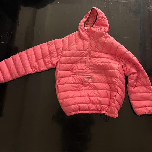 슈프림 마이크로 다운 하프 집 후드 풀오버 핑크