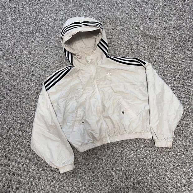 아디다스 삼선 바람막이 화이트