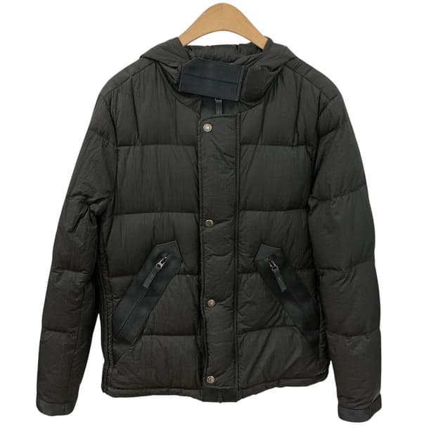 C.P.컴퍼니 고글 다운자켓