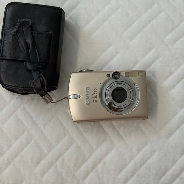 캐논 익서스 750 ixus