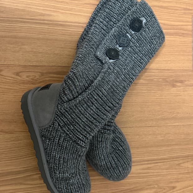 ugg 카디부츠 그레이 240