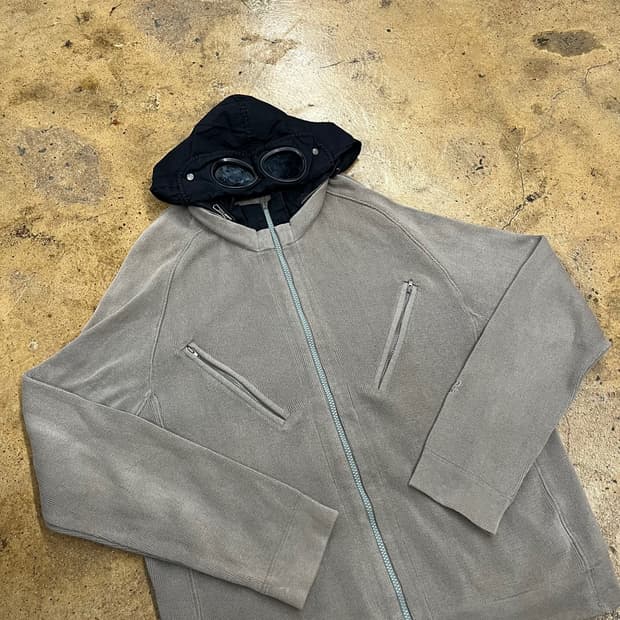 [정품/105] C.P.컴퍼니 고글 후드 니트 집업 자켓 b8