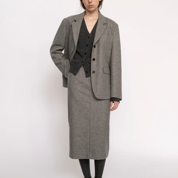 르로브 (lerobe) 차콜 그레이 울 스커트