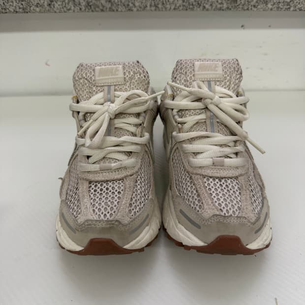 정품) 나이키 줌 보메로5 운동화 255