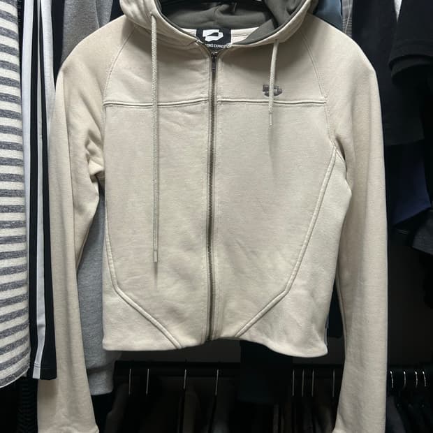 웰빙 익스프레스 크롭 집업 베이지 