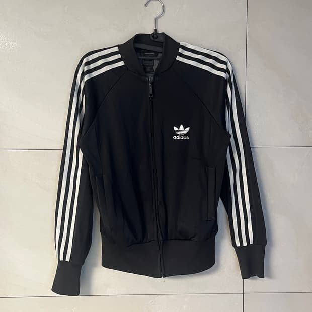 아디다스 제니깔 딱붙핏 파이어버드 져지 블랙 [XS size]