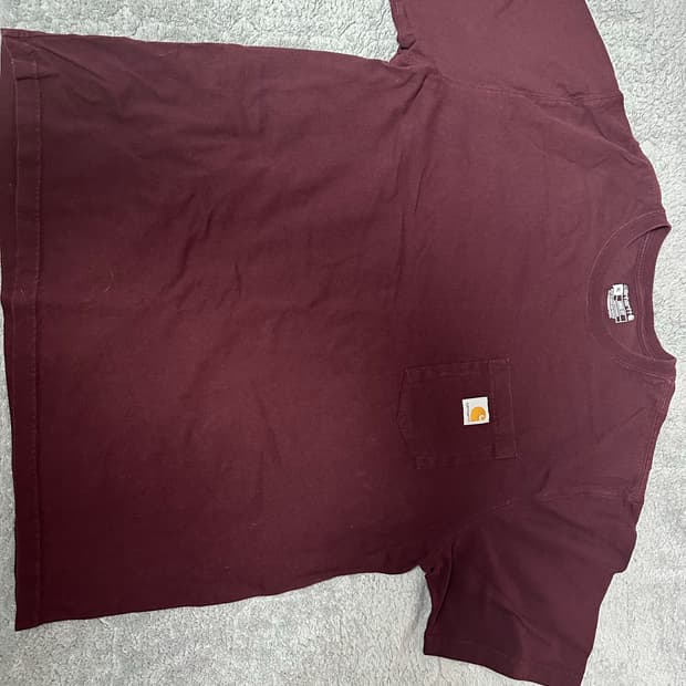 칼하트 티셔츠외 3종 일괄판매합니다