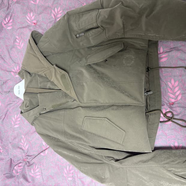 마뗑킴 레이어드 후드 봄버 패딩