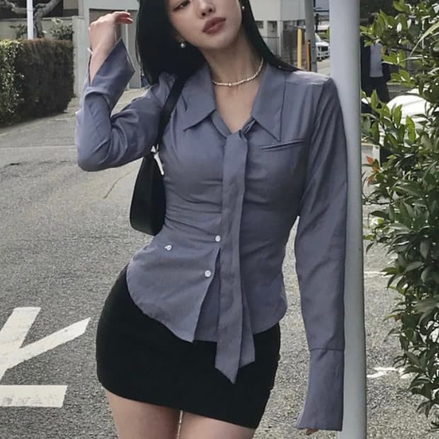 [택있는새상품] 클라우드이모션 가십걸 슬림 아일렛 셔츠 (타이 세트)