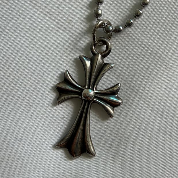 크롬하츠 타이니크로스 펜던트 목걸이