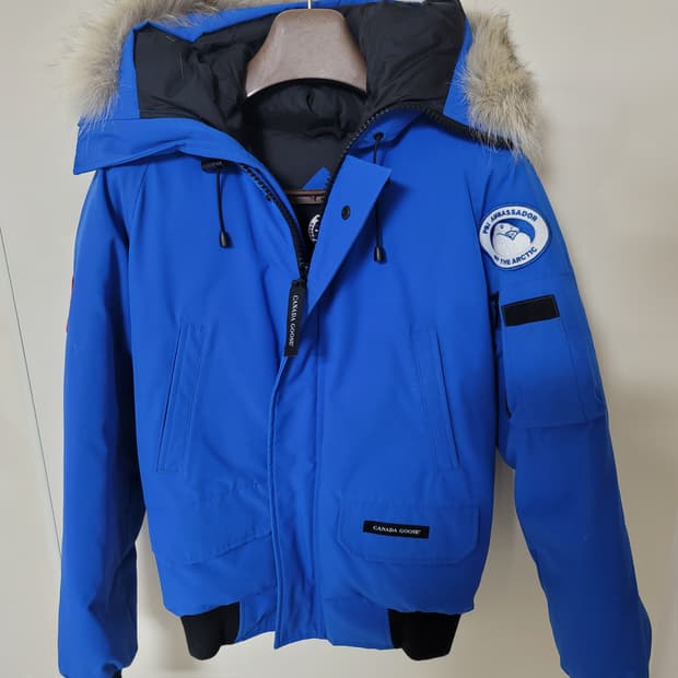 캐나다구스 한정판 칠리왁 패딩 해외xs 남성100정