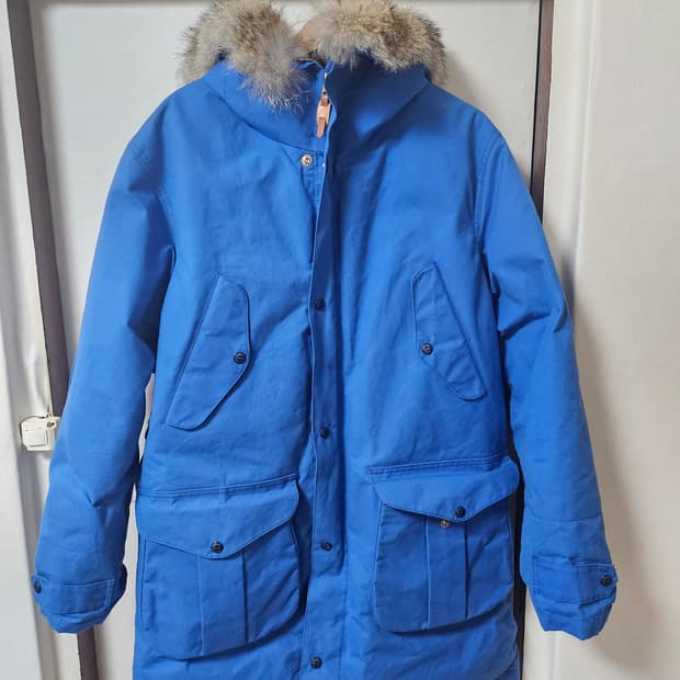 메니페츄라 체카렐리 패딩42사이즈(105)