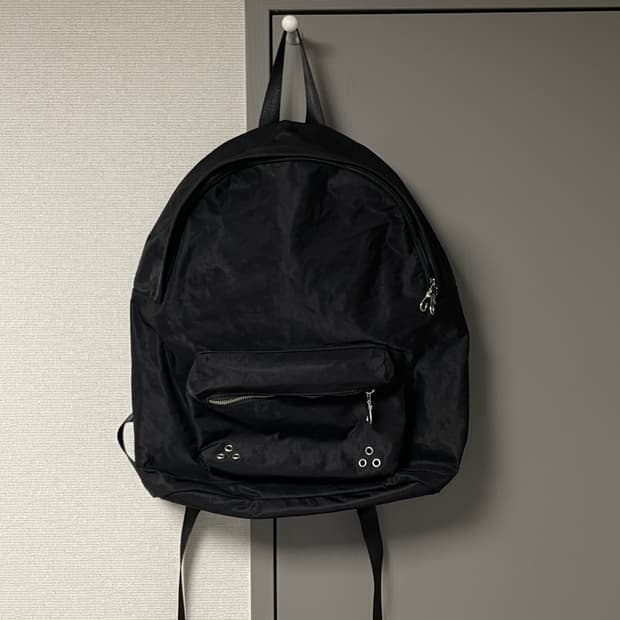 애드오프 백팩 EYELET CREASED BACKPACK BLACK