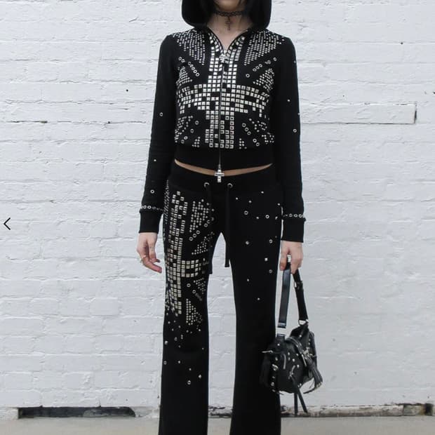 named collective studded set