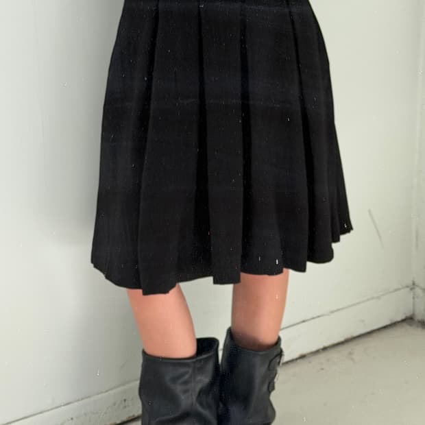 일본빈티지 블랙 핀턱 미디스커트