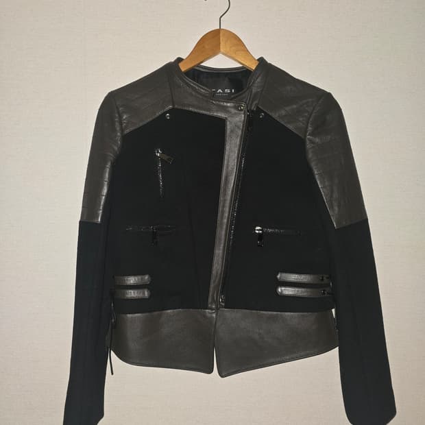 큐빈티지 가죽자켓 펑크 y2k 무채색 acr