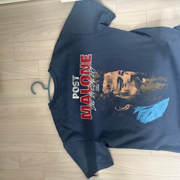 반팔 티셔츠 판매합니다