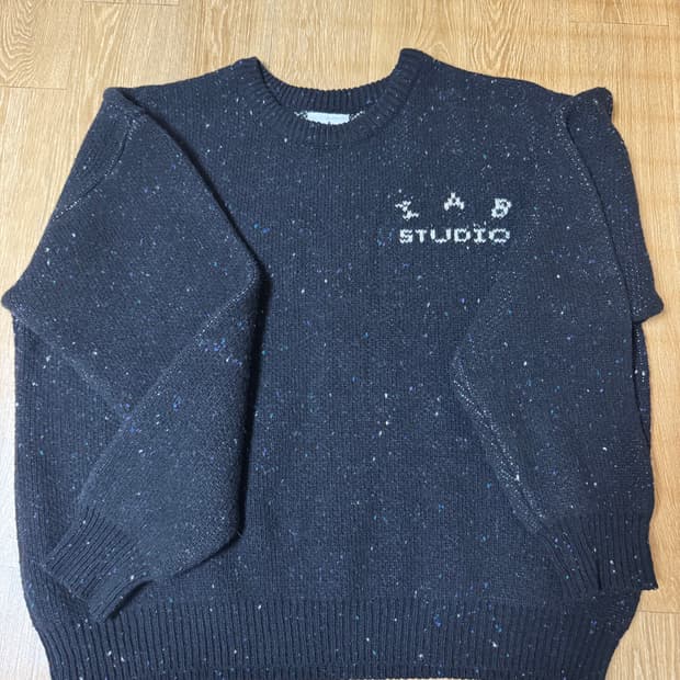 아이앱 스튜디오 헤비웨이트 우주니트 L사이즈