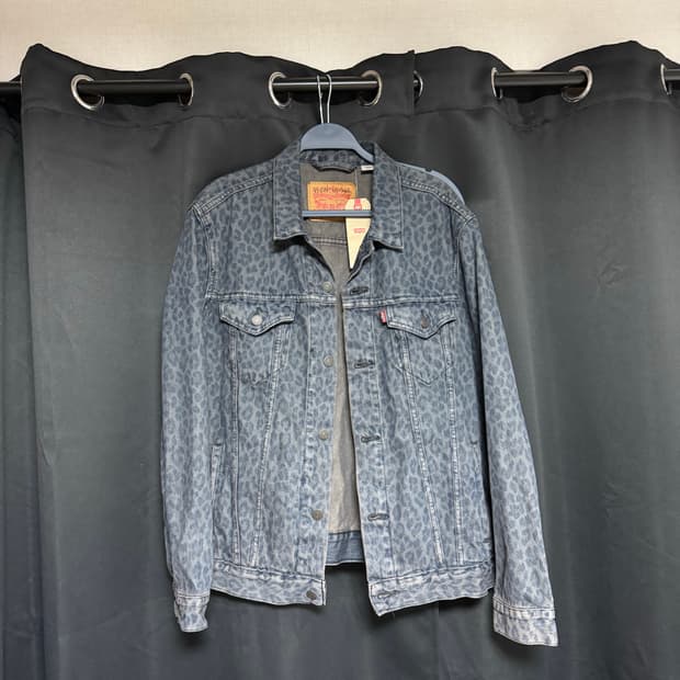 Levis 호피무늬 데님자켓