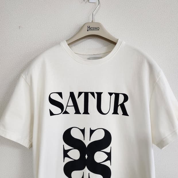SATUR 쎄터 로고반팔티셔츠 (L