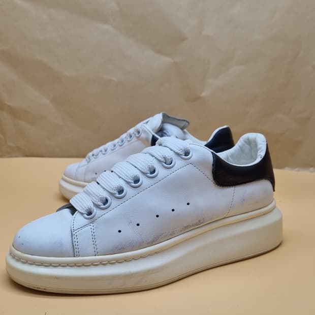 AMQ 여성스니커즈240 