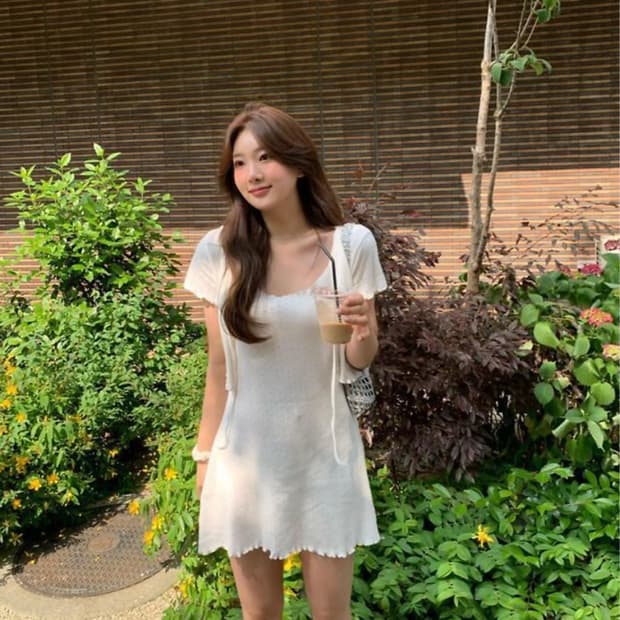 온드민 24s/s 아일렛 원피스 white