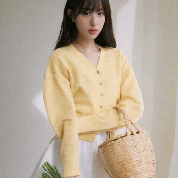 로라로라 장원영. 다현 벌룬가디건. 미드나잇무브 더블웨이스트 와이드