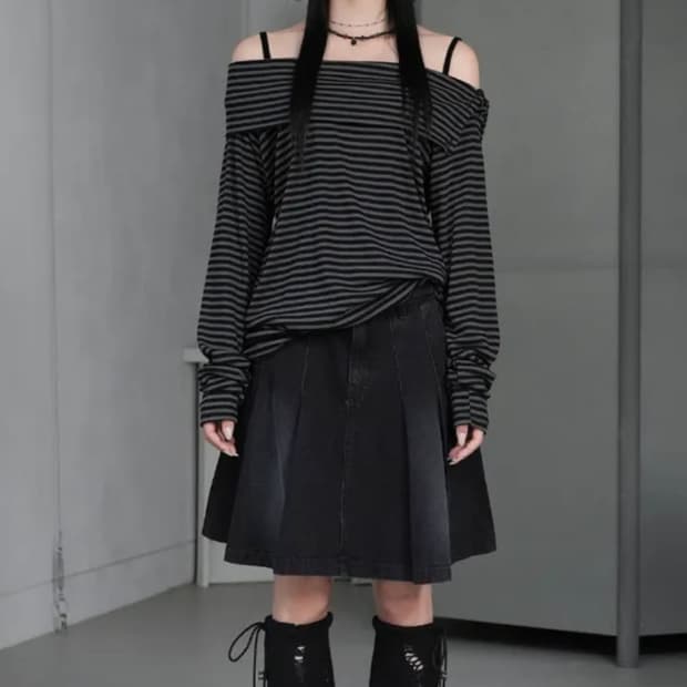 스트라이프 오프숄더 롱슬리브