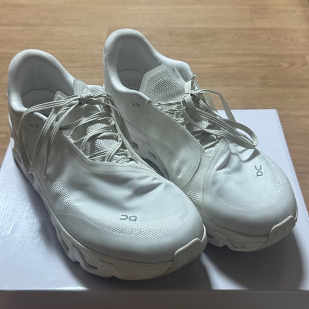 온파프 하이퍼 화이트 (290) 팝니다