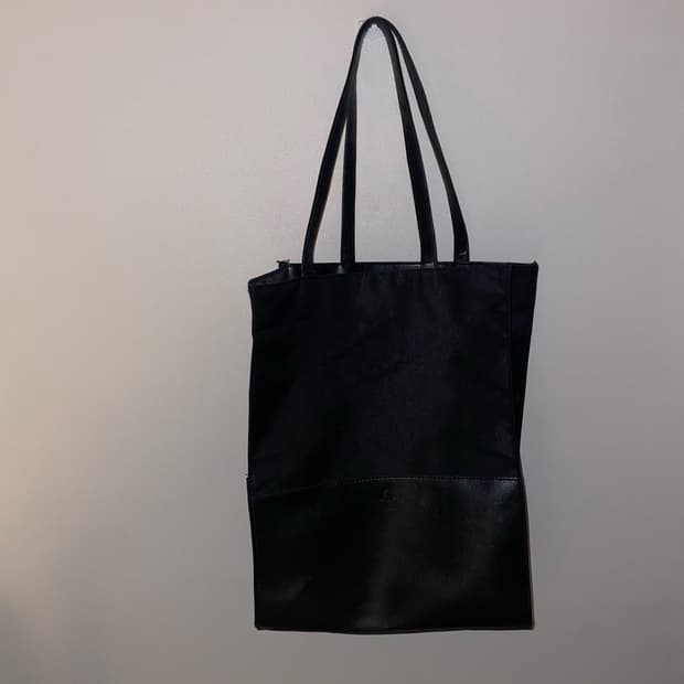 y's tote bag