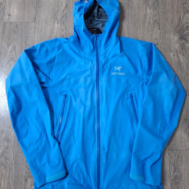 L 아크테릭스 베타 자켓