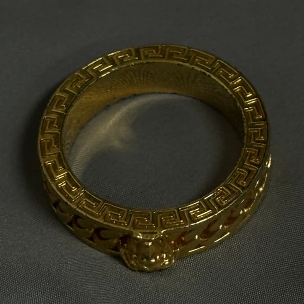 베르사체 메두사 체인링 23호