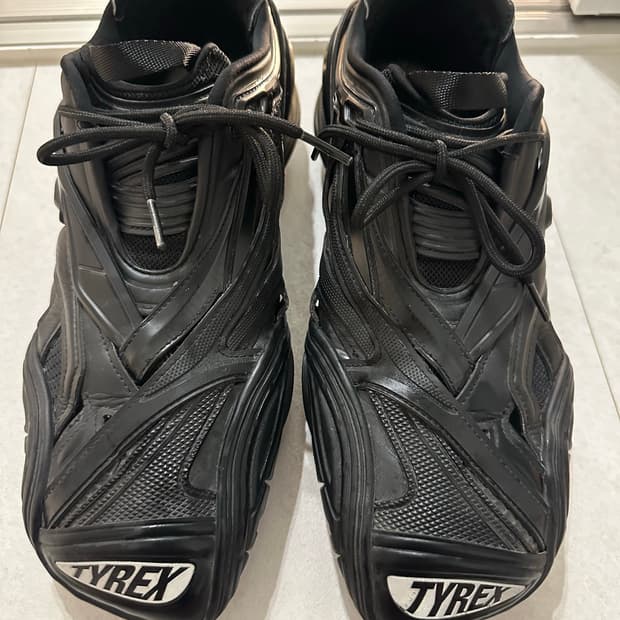 (44)발렌시아가 타이렉스