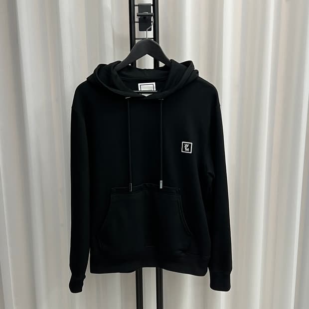 우영미 백로고 후드티 블랙 (44)