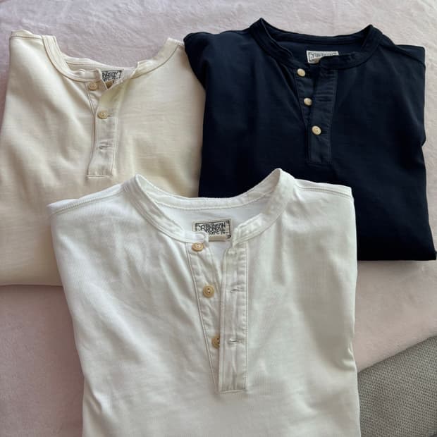 브론슨 Vintage Long Sleeve Henley Shirt