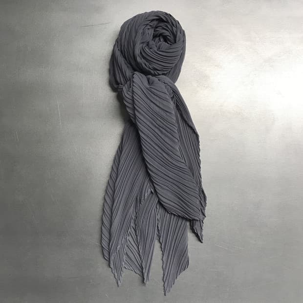 이세이 미야케 플리츠 플리즈 스카프