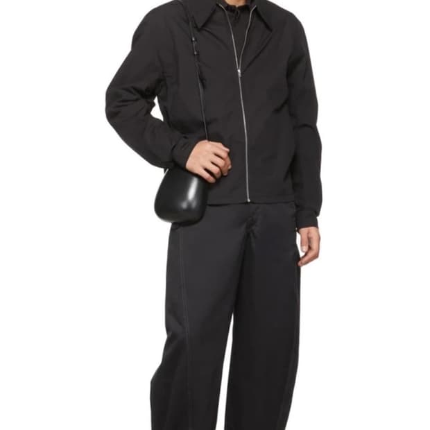 구매]르메르 22ss 코튼 새틴(사틴) 트위스티드 벨티드 팬츠 Lsize