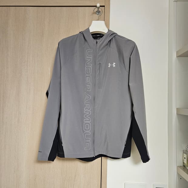언더아머 바람막이 / L #윈드브레이커