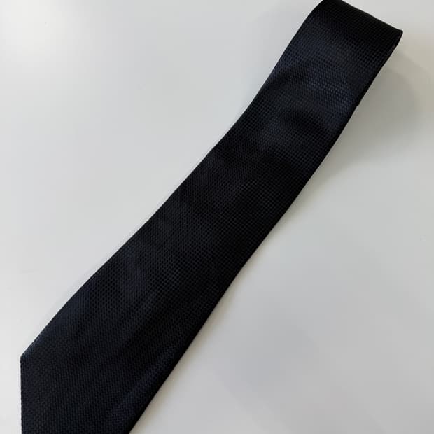 블랙 실크 넥타이 8.8cm