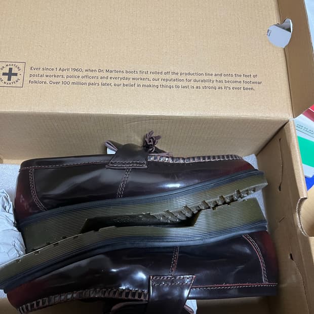 닥터마틴 아드리안 체리레드 260