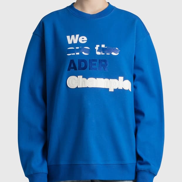 아더에러 21FW 위아더챔피언 맨투맨 A1 택보유 상태 최상