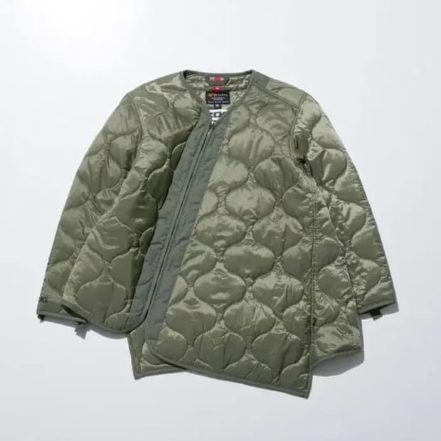 꼼데가르송(CDG)x알파 인더스트리 바이어스 라이너 깔깔이 L