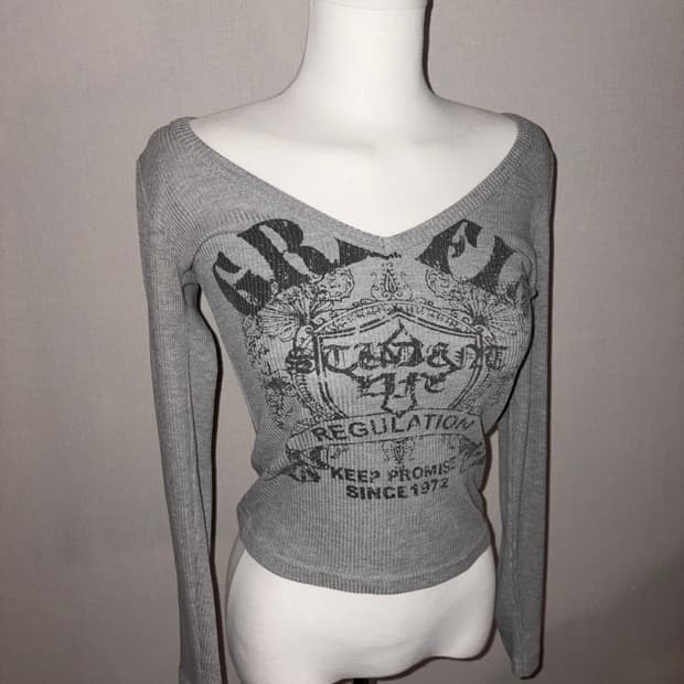 빈티지 롱슬리브 그레이