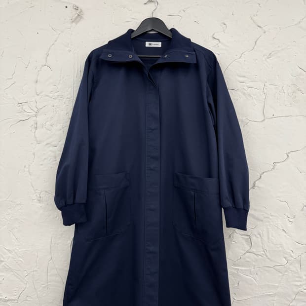 이세이미야케 IM PRODUCT 롱 네이비 트렌치 